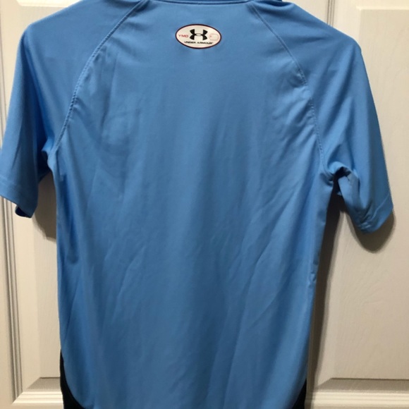 Under Armour Boys Youth Medium Activewear Shirt - Picture 2 of 4